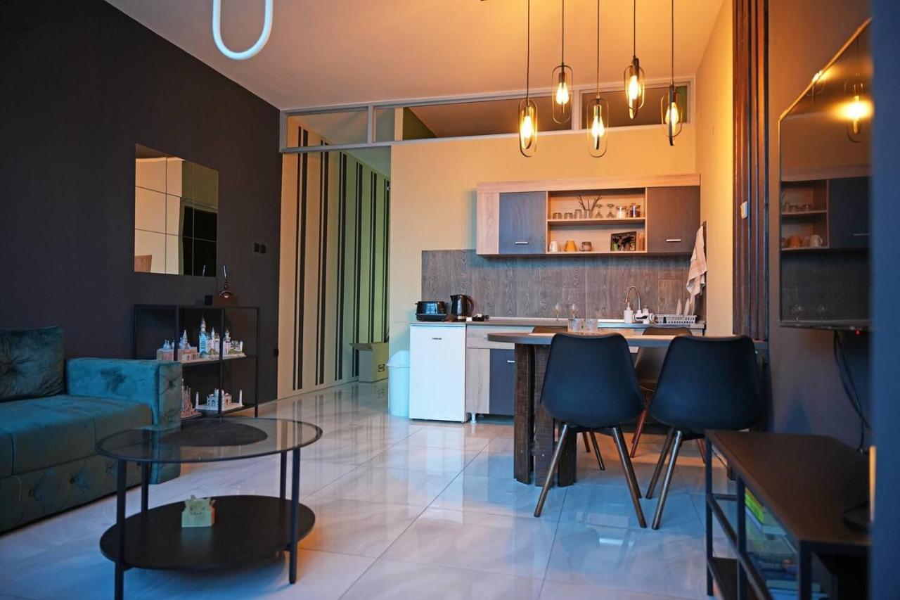 Black Diamond Ni Dış mekan fotoğraf