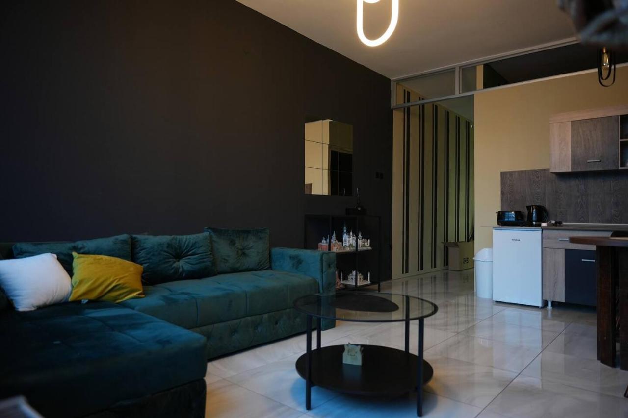 Black Diamond Ni Dış mekan fotoğraf