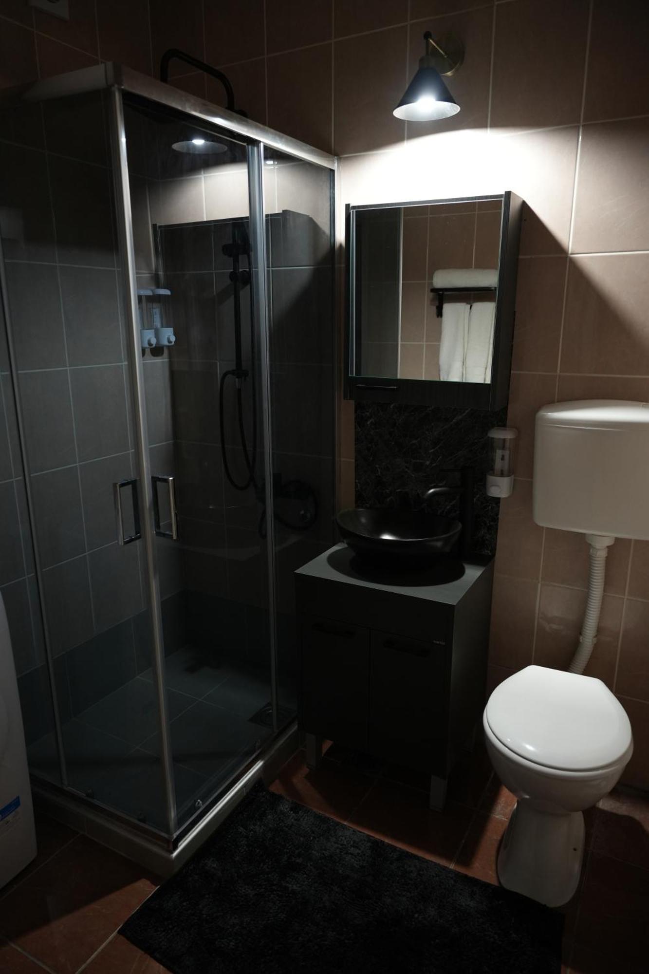 Black Diamond Ni Dış mekan fotoğraf